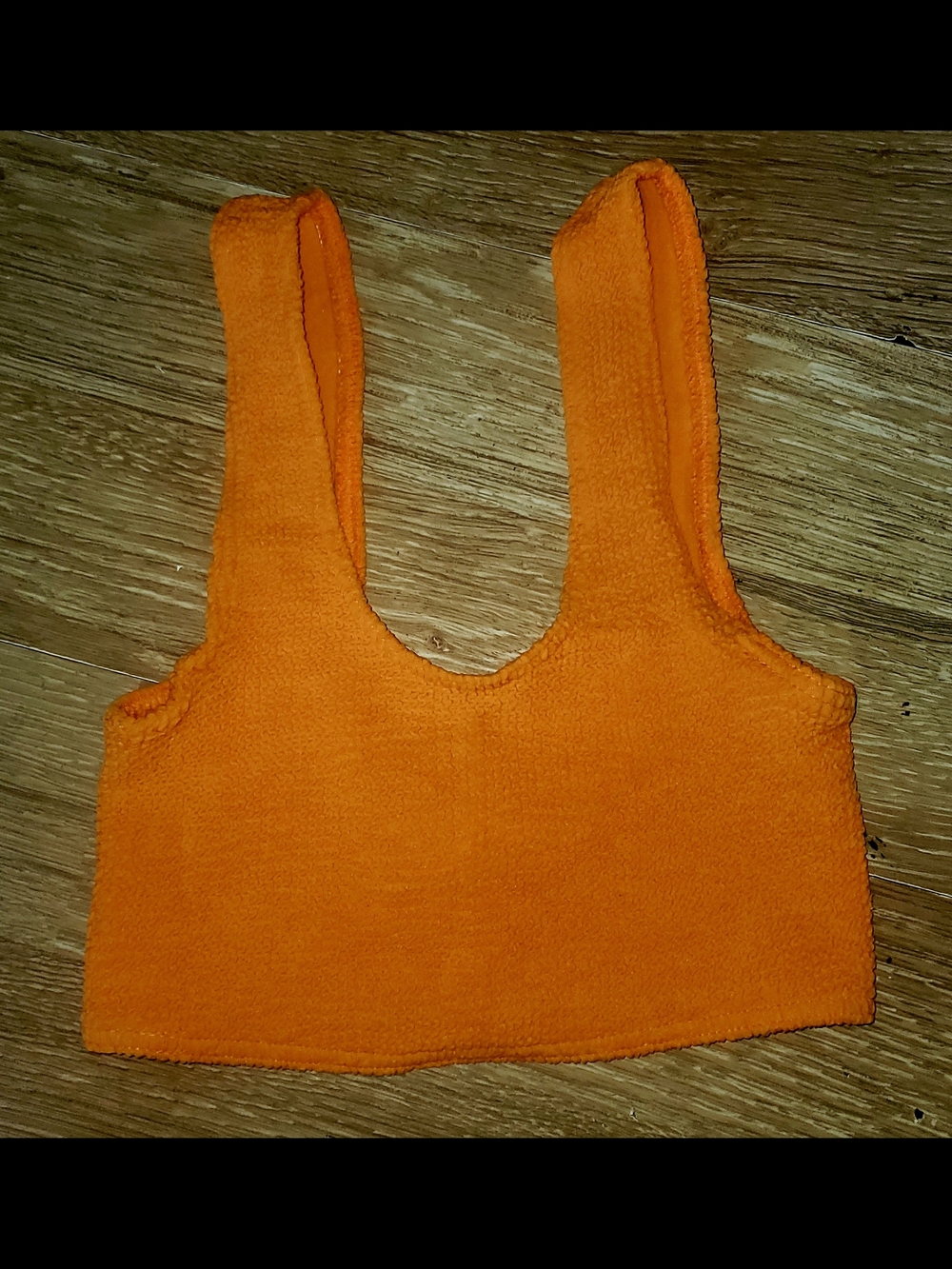 PrettyLittleThing Bright Orange Textured Cropped Tank